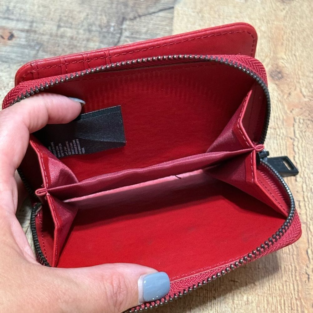 BADGLEY MISCHKA Red Croco Embossed Short Wallet Red /Vegan Leather - Picture 10 of 14
